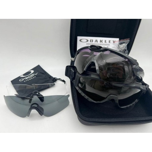 Тактические ударопрочные очки OAKLEY в Смоленске